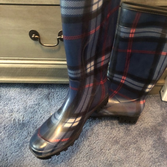 Rain boots - Picture 2 of 4